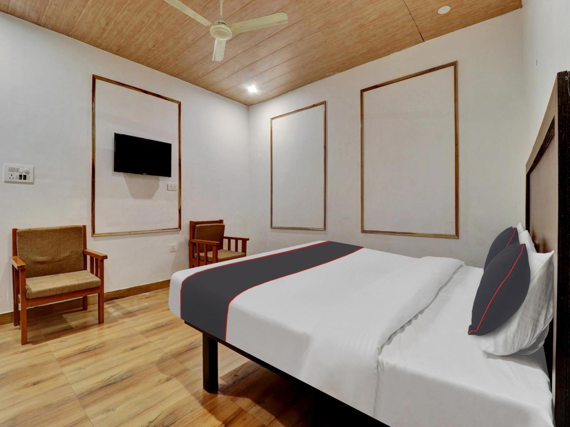 Collection O Shiv Sutra Resorts, Массури Экстерьер фото