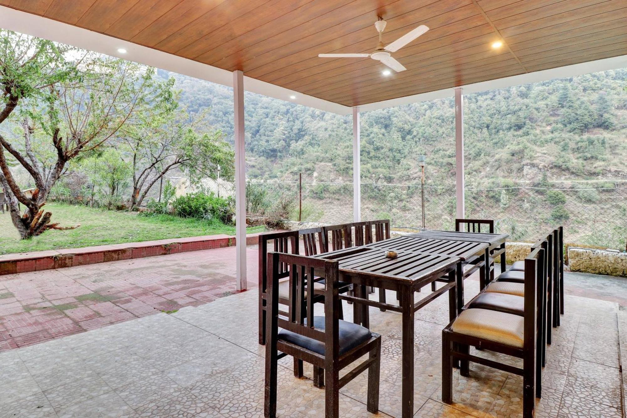 Collection O Shiv Sutra Resorts, Массури Экстерьер фото